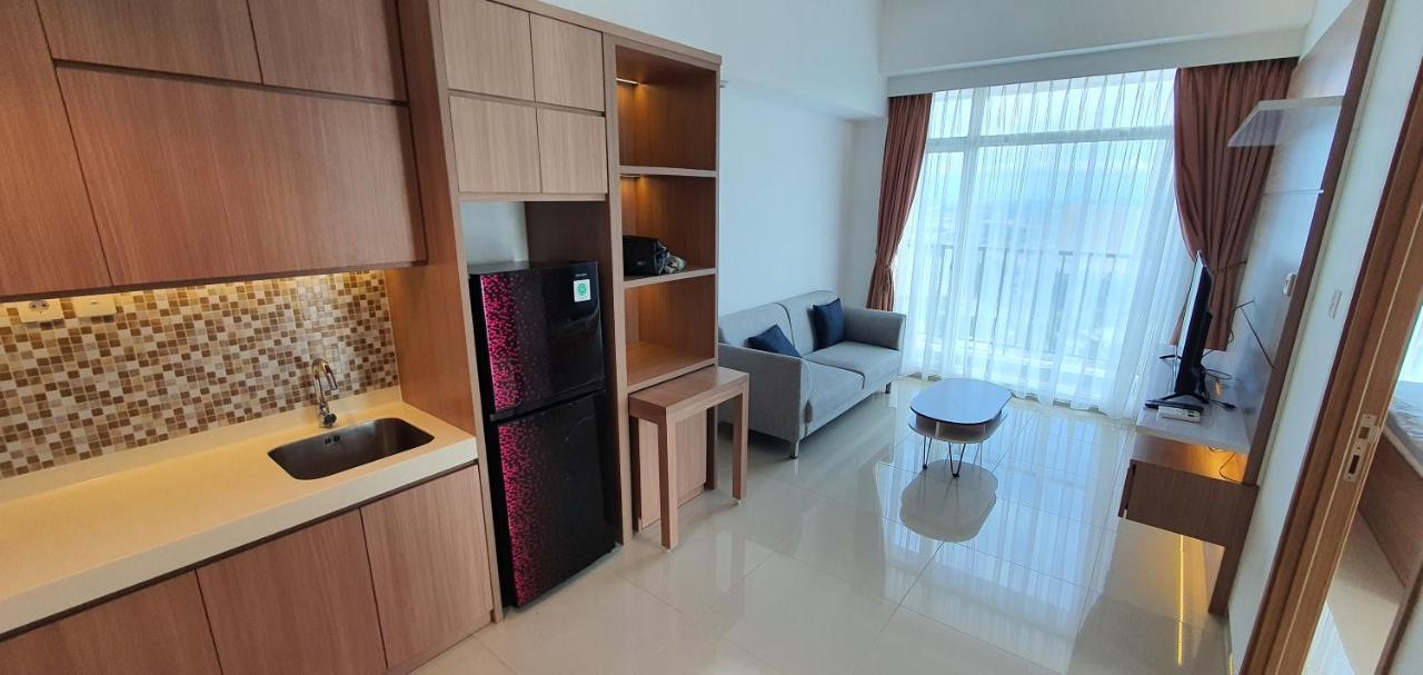 Treeparkcity Apartments By Winshome Tangerang Exterior foto